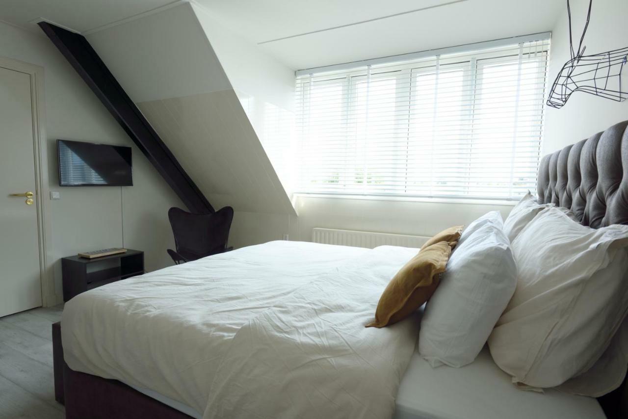 De Oude Pastorie Lisse Bed & Breakfast Exterior photo